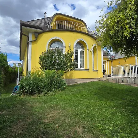 Familienglueck Mit Grossem Garten Und Pool וילה גרסדורף ביי וין