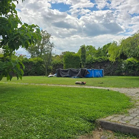 וילה Familienglueck Mit Grossem Garten Und Pool *